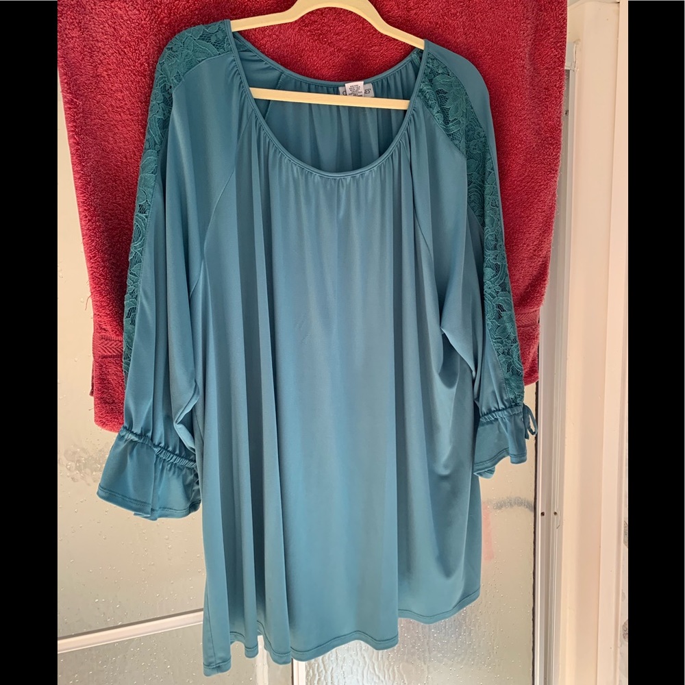 Catherine’s blouse